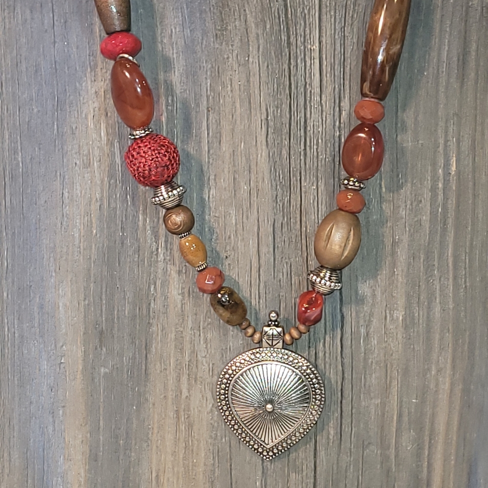C1946 BoHo Chunky Bead Necklace